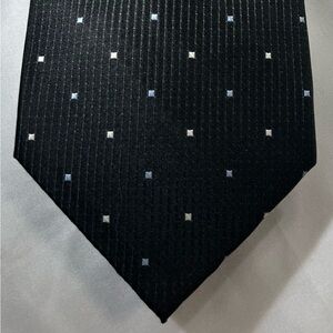 Calvin Klein Black 100% Silk Men's Neck Tie Gold Silver Squares‎